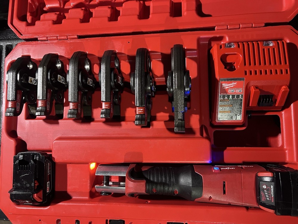 Milwaukee 2922-22 M18 Force Logic Press Tool/5.0 BATTERIES