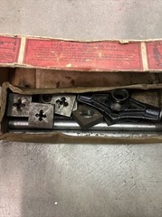 Reed MFG. Co. Q&E Pipe Die Set Patent AUGUST 19 ,1902
