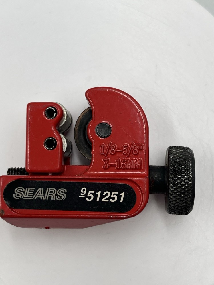 VINTAGE Sears USA Mini Tubing Cutter 951251 1/8-5/8 IN GOOD SHAPE FOR AGE SEE