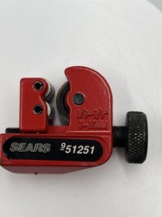VINTAGE Sears USA Mini Tubing Cutter 951251 1/8-5/8 IN GOOD SHAPE FOR AGE SEE