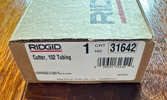 Ridgid 31642 Model 152 Quick-Acting Tubing Cutter (1/4&Prime; &ndash; 2-5/8&Prime;)