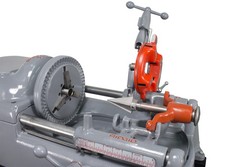 Reconditioned RIDGID&reg; 535 V1 Pipe Threading Machine with (2) 811 Die Heads