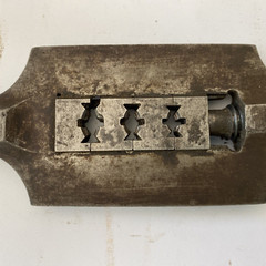 Antique Butterfield & Co No 41C Pipe Bolt Threader Die 12,14,16