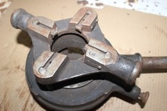 Toledo Threading Machine Co. Model 411 Pipe Threader