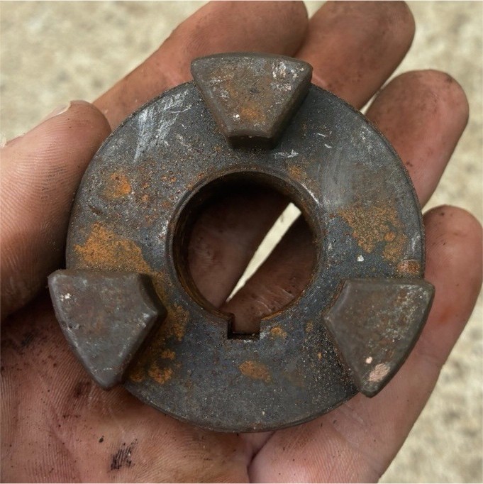 Lovejoy coupler
