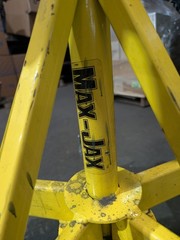 Max-Jax Pipe Stands, Vee, 2500 lb Capacity, 4 in to36 in Pipe, 30.5 in to 42.5 H