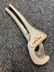 Ridgid PC-1375 plastic pipe & tubing cutter, used, good condition