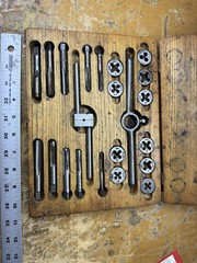 Vintage Tap & Die Set Fractional Sizes 1/4-20 to 1/2-20 Wood Case Greenfield