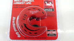Milwaukee 48-22-4260 1/2&Prime; Close Quarters Tubing Cutter W/Chrome Rollers