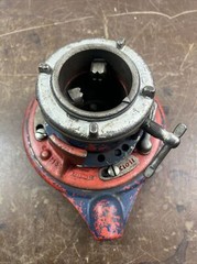 RIDGID No 65-R Manual Receding Universal Pipe Threader 1&Prime; to 2&Prime; Capacity VD 2