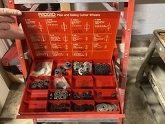 RIDGID 15682 Pipe Threading Machine