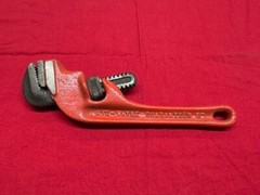 NYE Tool Heavy Duty Offset Pipe Wrench, 8&Prime;, 1&Prime; Capacity, Steel Vintage!