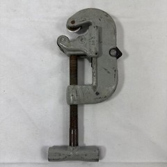 Superior Pipe Cutter 5/8-2 1/8&Prime; Tube and 3/8-1&Prime; Pipe made in Cleveland, Ohio USA