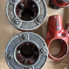 Ridgid 00-R Pipe Threader 1/2 3/4(4) 1 Inch And (2) Holders Handle Made In USA