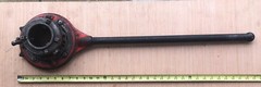 RIDGID No 65-R RATCHETING PIPE THREADER DIE FOR 1 TO 2 INCH PIPE WITH 24&Prime; HANDLE