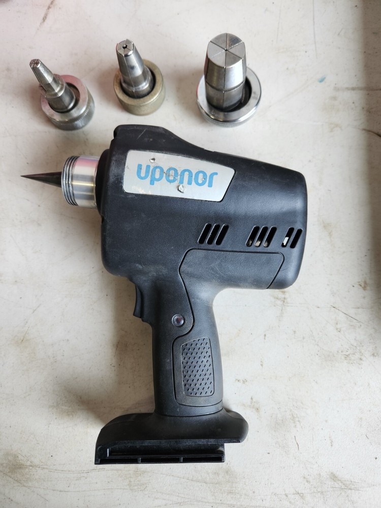 Uponor Expansion Tool, Cordless W/Case, 2 Batteries and 3 Jaws