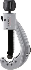 Ergonomic Ridgid 152 Tube Cutter with Quick-Acting Design & Lifetime