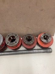 Ridgid 12-R Pipe Threader Set 1/2 to 2&Prime; NPT Ratchet and Handle No Chipped Teeth