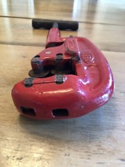 Reed No. 2-4 USA Iron Steel Pipe Cutter, Cuts 1/2-2&Prime; Reed MFG Co. USA WORKS