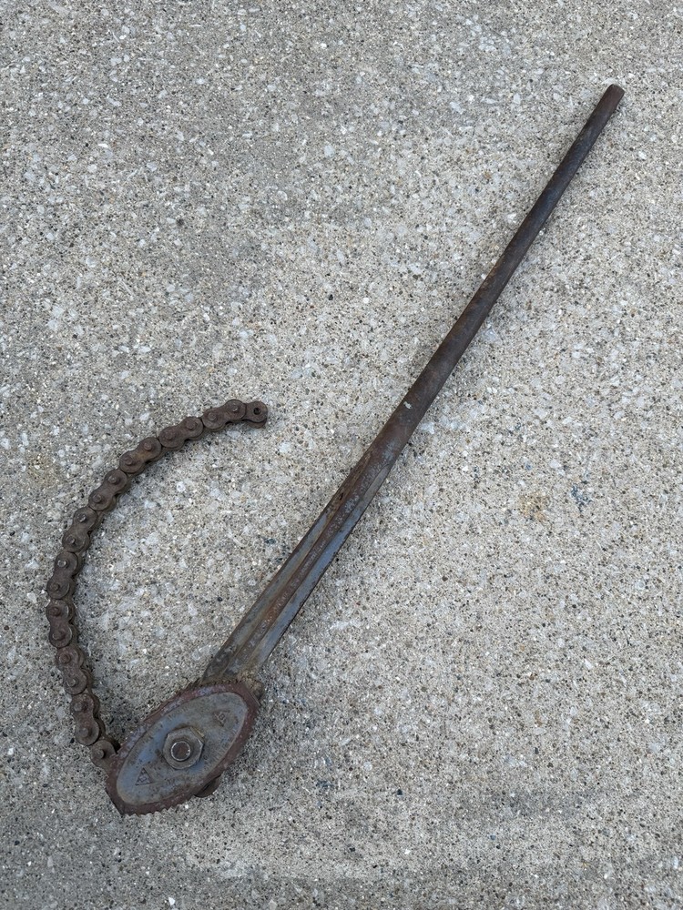 Antique Billings & Spencer No. 37 Pipe Chain Wrench USA 37&rdquo; Plumbing Tool