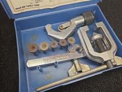 Blue Point Double Flaring Tubing Tool Set TF-528-C Made For SNAP-ON TOOLS CORP.