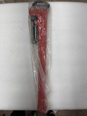 Proto 36&Prime; Heavy-Duty Cast Iron Pipe Wrench 5&Prime; Jaw Capacity 836HD