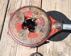 Ridgid No 65-R Pipe Threader 1&rdquo; To 2&rdquo; with 18&Prime; Handle