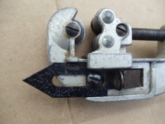General Tools No.120 Screw Metal Pipe Tubing Conduit Cutter 1/8&Prime; to 1-1/8&Prime; O.D.