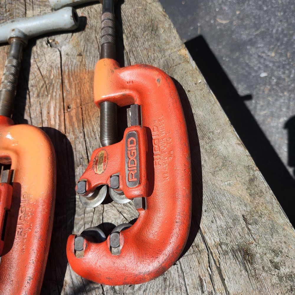 Ridgid Model No. 42A &rdquo; 4 &rdquo; Wheel Pipe Tubing/PipeCutter 3/4&Prime; &ndash; 2&Prime;&hellip;