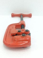 MCC NO.1 PIPE CUTTER JAPAN HEAVY DUTY TUBING CUTTER CAPACITY 1&Prime; CUTTING TOOL