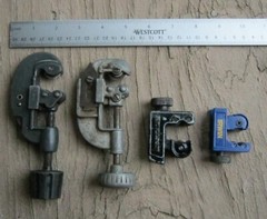LARGE AND MINI TUBING CUTTERS, 3-22MM, 3-26MM, 3-28MM COPPER PIPE TUBE, LOT OF 4