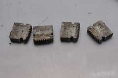 Armstrong bridgeport pipe threader dies 1-1/4 in 291r 703 h481; 1 in 191r 2874