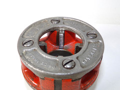 RIDGID 00-R Pipe Threading Die Head Set, 1&Prime; & 3/4&Prime;