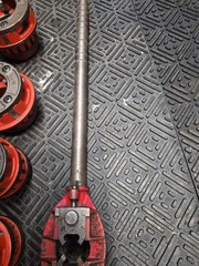 RIDGID 12 R PIPE THREADING DIE SET 1/2&Prime;-2&Prime; w Handle & Ratchet & Craftsman Die