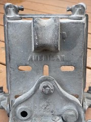 Vintage MARK MFG Co Chicago No. 1 Pipe Vise Bench Mount Pipe Fitting Plumbing
