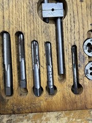 Vintage Tap & Die Set Fractional Sizes 1/4-20 to 1/2-20 Wood Case Greenfield