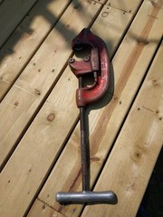 Ridgid 3-S (3S) 1&Prime; &ndash; 3&Prime; Heavy-Duty Large Pipe Cutter Ridge Tool Co.