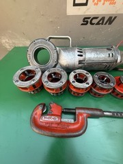 Ridgid 700 Pipe Threader Threading Machine & 12R Die Set 1/2 to 2&Prime; Works Great!
