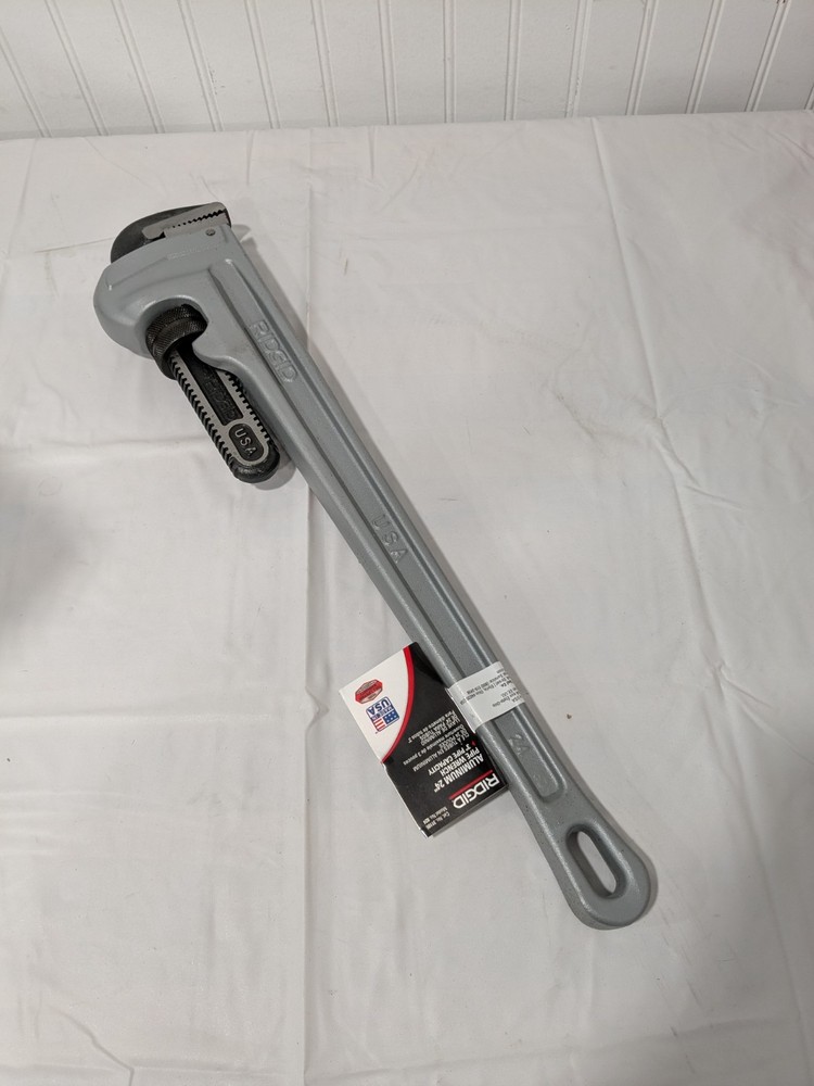 Ridgid Straight Pipe Wrench: 3" Max, 24" OAL, Aluminum 31105