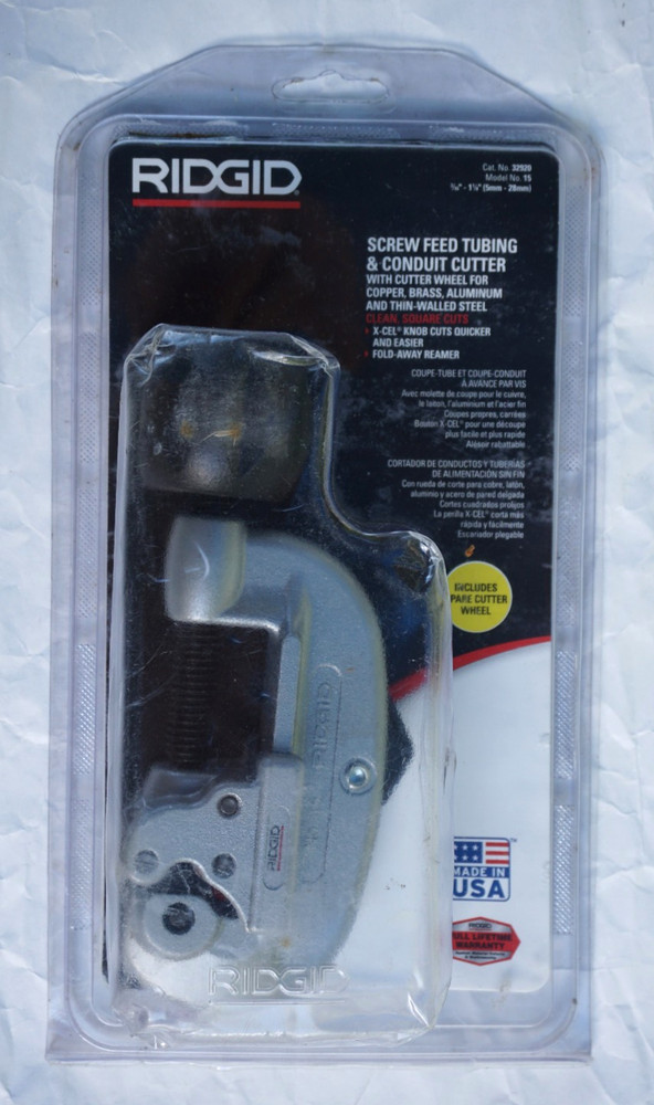 Ridgid 32920 3/16-Inch to 1-1/8-Inch Screw Feed Tubing & Conduit Cutter &ndash; New
