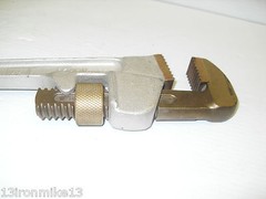 ⭐NEW⭐ Ampco W-212 Non Sparking Bronze Adjustable 14&Prime; Pipe Wrench SPARK PROOF