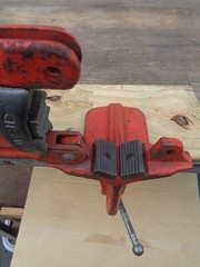RIDGID No. 38 Portable Clamp On Pipe Vise 1/8&Prime; to 2&Prime; Capacity Ridgid