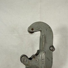 Superior Pipe Cutter 5/8-2 1/8&Prime; Tube and 3/8-1&Prime; Pipe made in Cleveland, Ohio USA