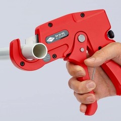 Knipex 94 10 185 Pipe Cutter for plastic conduit pipes 185 mm, Red