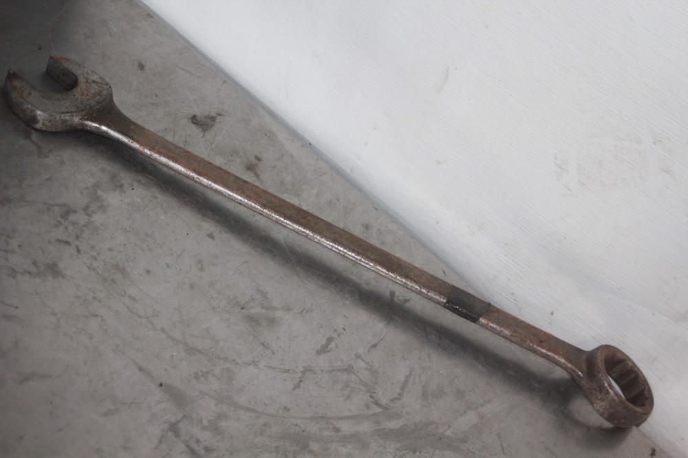 Proto 2-1/4&Prime; Pipe Wrench 1264
