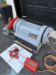 Ridgid 1224 Pipe Threading Machine 1-2 To 4&rdquo; Pipe Self Oiling Self Opening Great