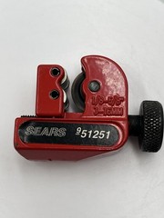 VINTAGE Sears USA Mini Tubing Cutter 951251 1/8-5/8 IN GOOD SHAPE FOR AGE SEE