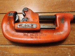 Rigid Heavy Duty No. 1-2 Pipe Cutter Tool 1/8 in To 2 in