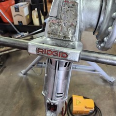 RIDGID Model 270 Moblie Pipe Threading Machine ..with NEW Foot Pedad. Threader