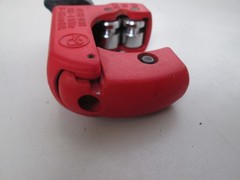 Milwaukee Tool 48-22-4251 1&Prime; Mini Copper Tubing Cutter